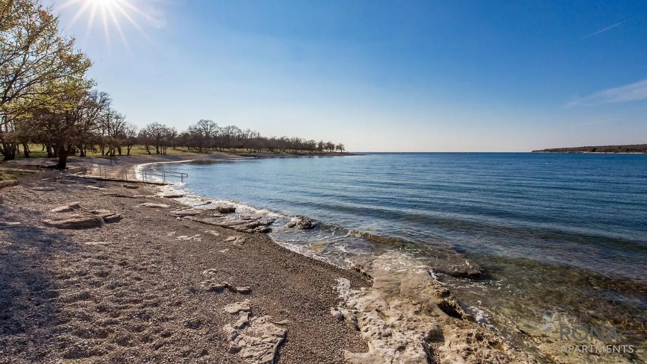 Rona Apartment Porat 2 Porec